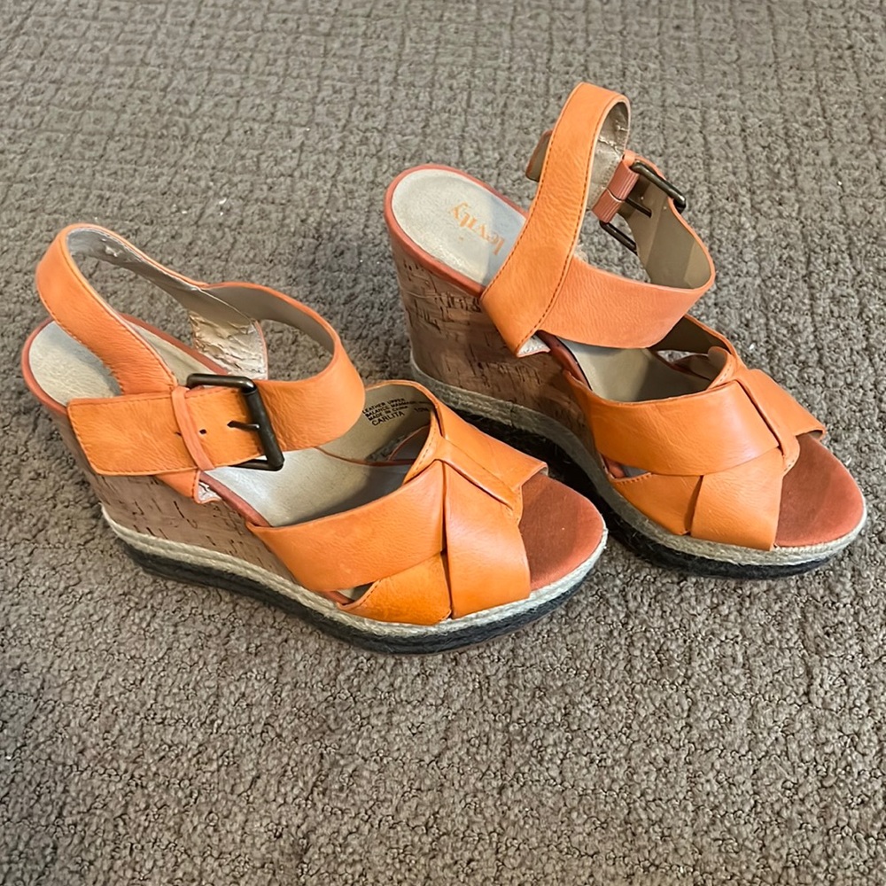 Wedge Heels size 10 color is Orange. These wedges are Levity brand.